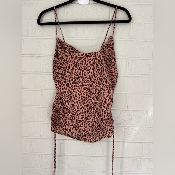 4SIENNAI women’s top size S ✨ - Picture 4 of 4